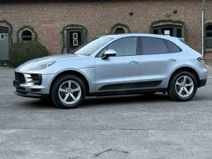 Porsche Macan Basis PANORAMA-DACH*KAMERA 360*PASM* Bild 3