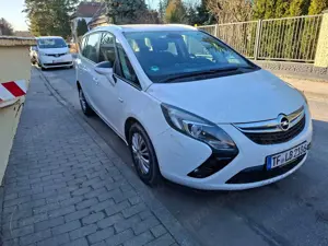 Opel Zafira Tourer Zafira Tourer 1.4 Turbo Edition Bild 2