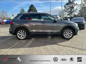 Volkswagen Tiguan 1.4 TSI ACT 4M Highline AHK*StandHz*PANO*AHK*Virtu Bild 4