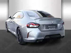 BMW 220 i Coupé Bild 2