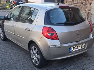 Renault Clio 1.6 16V ESP Initiale Tüv 06/2026 Leder Klima