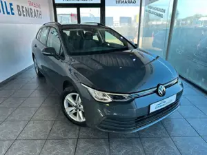 Volkswagen Golf VIII Variant Life 1.0 TSI *ACC*1.HAND*TOP