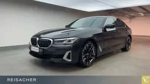 BMW 530 i A xDrive Luxury-Line,AHK,LCProf,ACC,Stdhzg