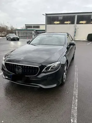 Mercedes-Benz E 350 9G-TRONIC Avantgarde