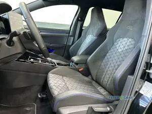 Volkswagen Golf VIII Variant R-Line 2.0 TDI DSG AHK HUD Keyless Na Bild 5