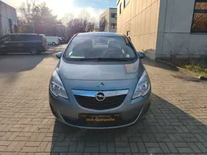 Opel Meriva B Edition *neuen TÜV*