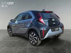 Toyota Aygo X 1.0 Teamplayer Tageszulassung mit 23% Bild 3
