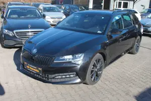 Skoda Superb Combi Sportline Aut.2,0TDI AHK Leder Matr