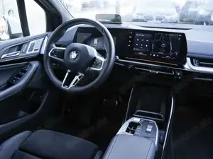 BMW 220 i Bild 4