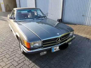 Mercedes-Benz 500 500SL W107046 Bild 3