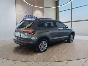 Skoda Karoq 2,0TDI DSG 4x4 Navi/LED/Kamera/ACC/Winterp.   ** Bild 5