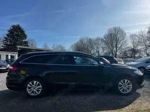 Ford Mondeo Turnier Titanium*Navi*AHK*Garantie* Bild 2