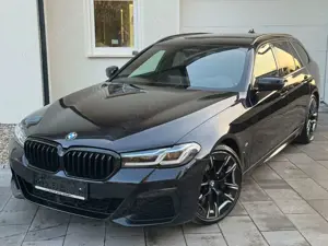 BMW 530 d xDrive M Sport /HUD/Pano/Laser/DrivingPro
