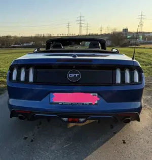 Ford Mustang GT Convertible Bild 2