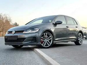 Volkswagen Golf GTI GTI Performance Virtual Cockpit Nav LED Unfallfrei