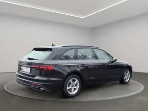 Audi A4 35 TDI S-tronic NAVI+LED+TEMPOMAT+PANO Bild 4