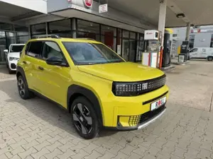 Fiat Grande Panda 1.2 Hybrid  La Prima