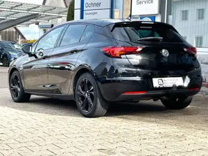 Opel Astra 1.5 D Elegance Automatik Bild 3