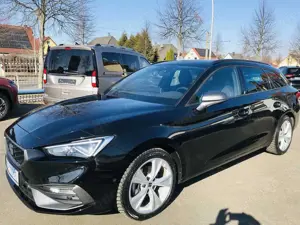 SEAT Leon Sportstourer 1.5 eTSI''FR-Line'',LED-SW,Kamera,Nav