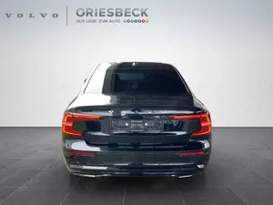 Volvo S60 T8 Ultimate Dark Recharge Bild 4