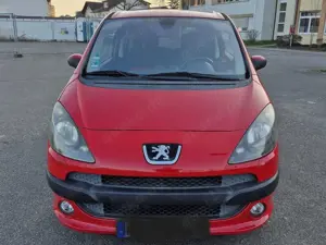 Peugeot 1007