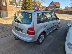 Volkswagen Touran Bild 4
