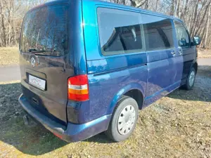 Volkswagen T5 Transporter Bus Shuttle+WR Bild 5