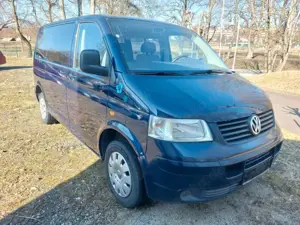 Volkswagen T5 Transporter Bus Shuttle+WR Bild 2