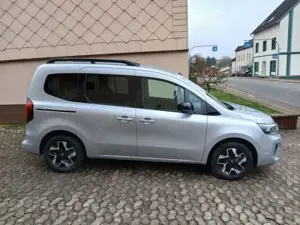 Nissan Townstar 1.3 DIG-T Kombi L1 Tekna Automatik Navi Bild 5