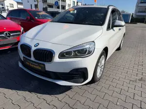 BMW 218 xDrive*RFK*SHZ*PANO