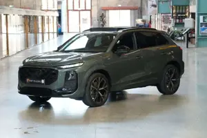 Audi Q3 MY25/S-Line/Pano/MMI Pro/OLED/20" Zoll