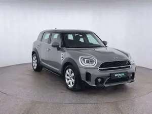MINI Cooper SE Countryman SE Essential All4 1.5*NAVI*SHZ*uvm Bild 3