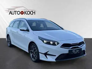Kia Ceed SW / cee'd SW Spirit Navi Soundsystem JBL LED ACC Apple CarPlay