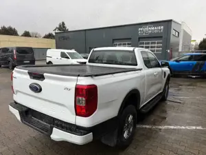 Ford Ranger XLT 4WD Extrakabine Bild 4