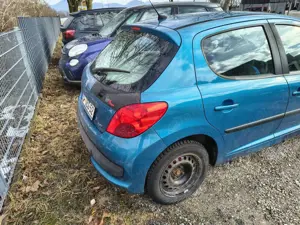 Peugeot 206 Bild 2