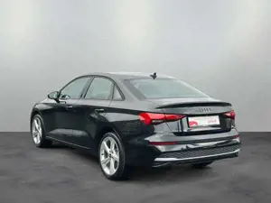 Audi A3 advanced 35TFSI S-tronic / AHK, RFK Bild 4