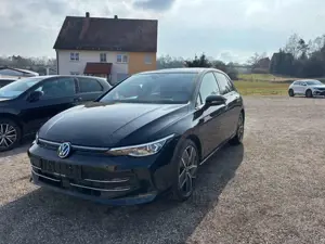 Volkswagen Golf Style 1.5 TSI+KAMERA+DAB+KLIMA