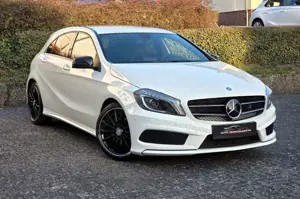 Mercedes-Benz A 200 AMG PAKET*XENON*NAVI*NIGHTPAKET*SPORTLEDER
