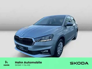 Skoda Fabia Selection 1,0 TSI Klimaaut SHZ LED CarPlay