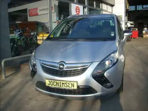 Opel Zafira Tourer LPG ActiveAHK  Sitzheizung 8-fach bereift Bild 3