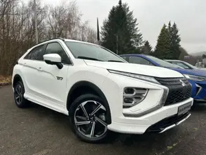 Mitsubishi Eclipse Cross Select Hybrid 4WD Bild 3