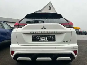 Mitsubishi Eclipse Cross Select Hybrid 4WD Bild 5