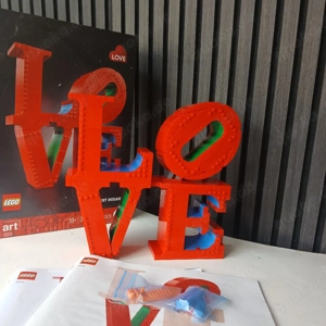 Lego Love Art