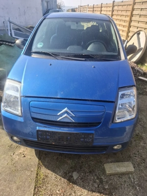 Auto Ersatzteilspender Schlachten  Bild 2