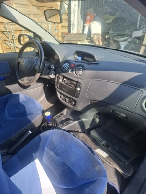 Auto Ersatzteilspender Schlachten  Bild 3