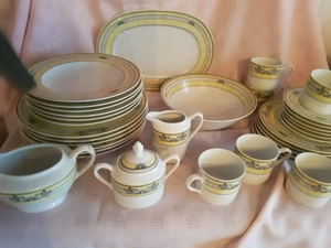 Gebr Eß- und Kaffeeservice von Tirschenreuth Bavaria