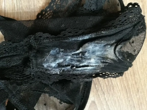 Willst du sehen wie er so nass geworden ist? 