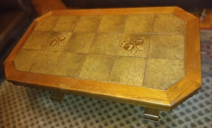 Tische für Wohn- und Esszimmerbereich