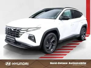 Hyundai TUCSON BLACKLINE PDC PANO ACC KAM