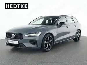 Volvo V60 T6 Recharge AWD Plus Dark 19"+AHK+PANO+360°